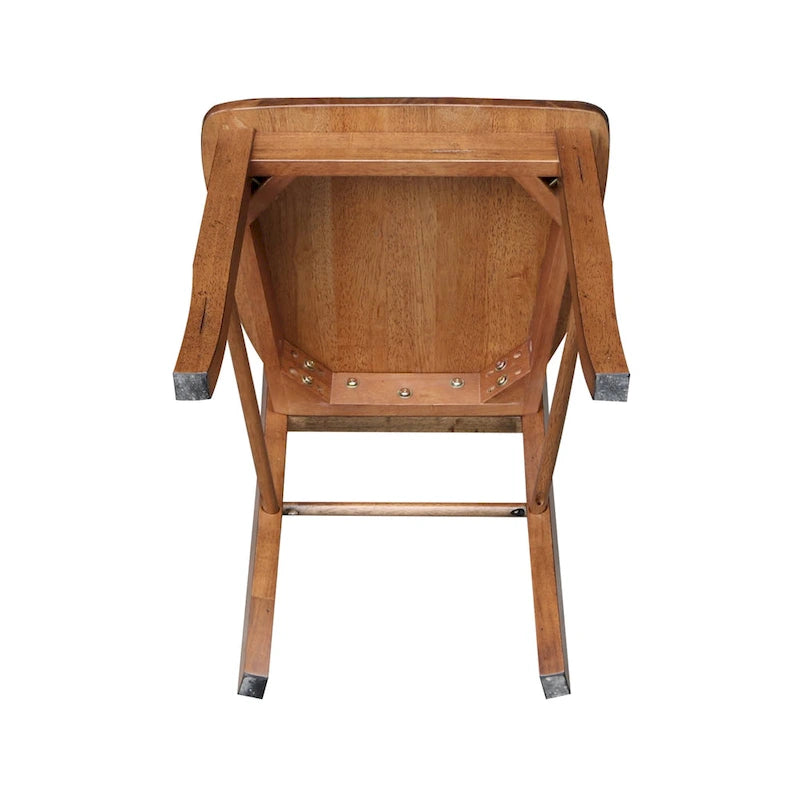 Chaises en bois massif à dossier à barreaux, un ensemble de deux