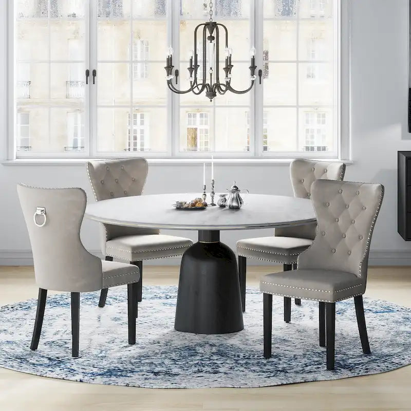 Chaises de salle à manger capitonnées à oreilles (lot de 4), avec rivets et anneaux.