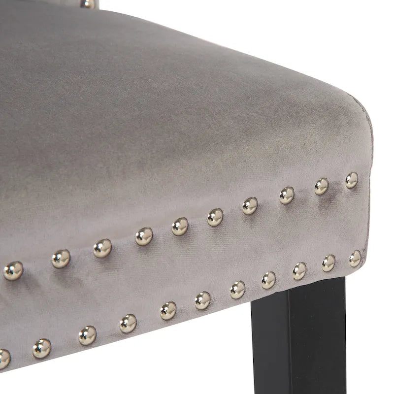Chaises de salle à manger capitonnées à oreilles (lot de 4), avec rivets et anneaux.