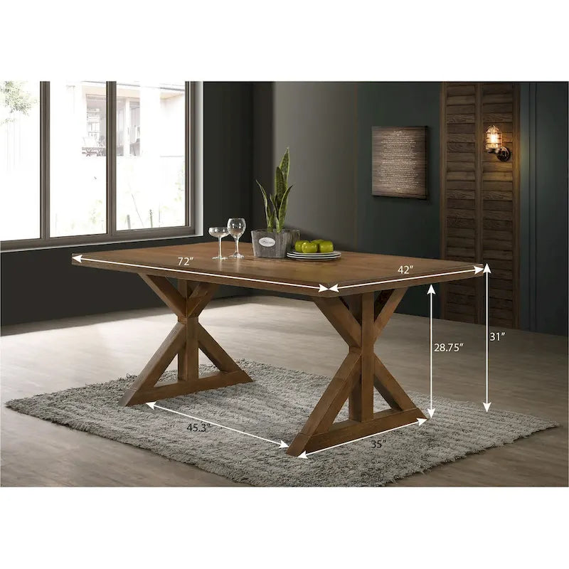 Table de salle à manger de style ferme avec cadre en bois et finition en bois flotté brossé.