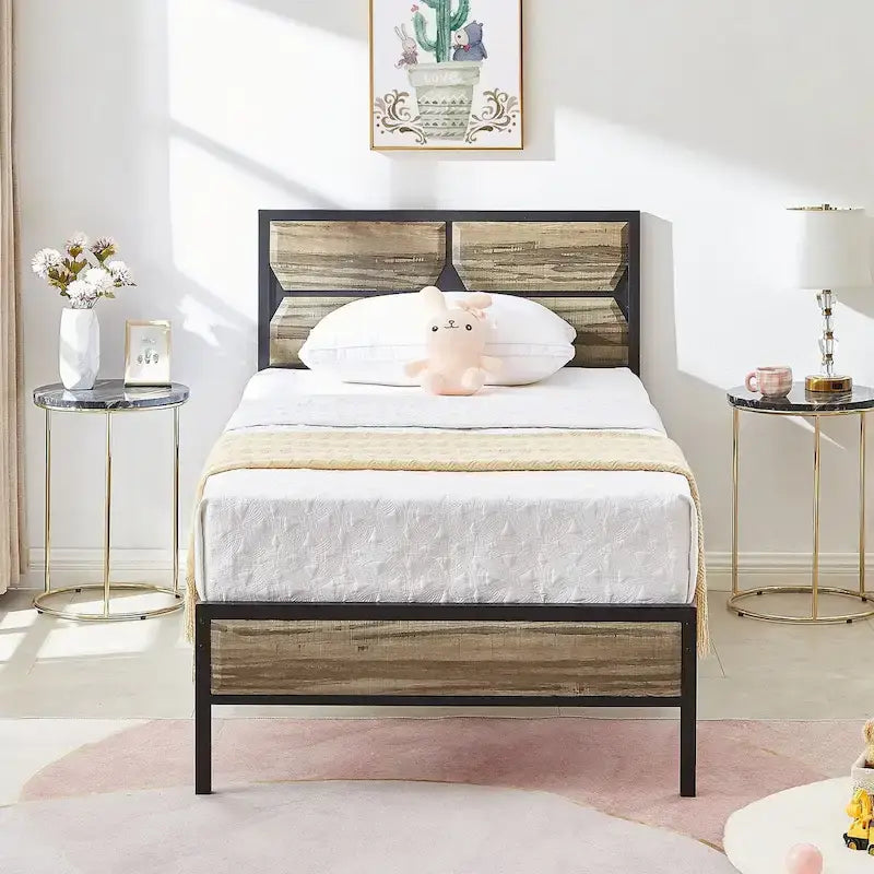 Cadre de lit plateforme double/grand/très grand avec tête de lit en bois, matelas sans ressort requis, facile à assembler.