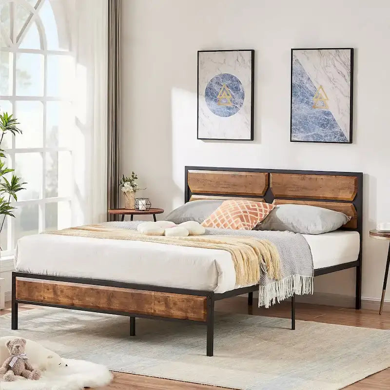 Cadre de lit plateforme double/grand/très grand avec tête de lit en bois, matelas sans ressort requis, facile à assembler.